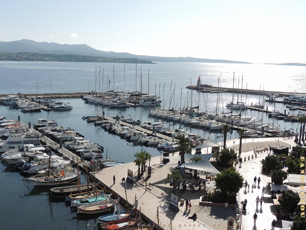 2024 11 02 EN FLANANT SUR SANARY (61).jpg